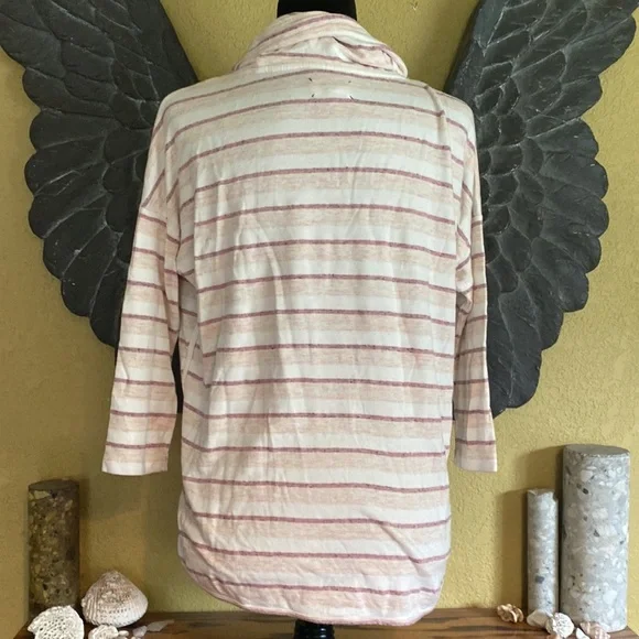 Lou & Grey Oversized Striped Cowl Neck 3/4 Sleeve Shirt - Picture 8 of 10